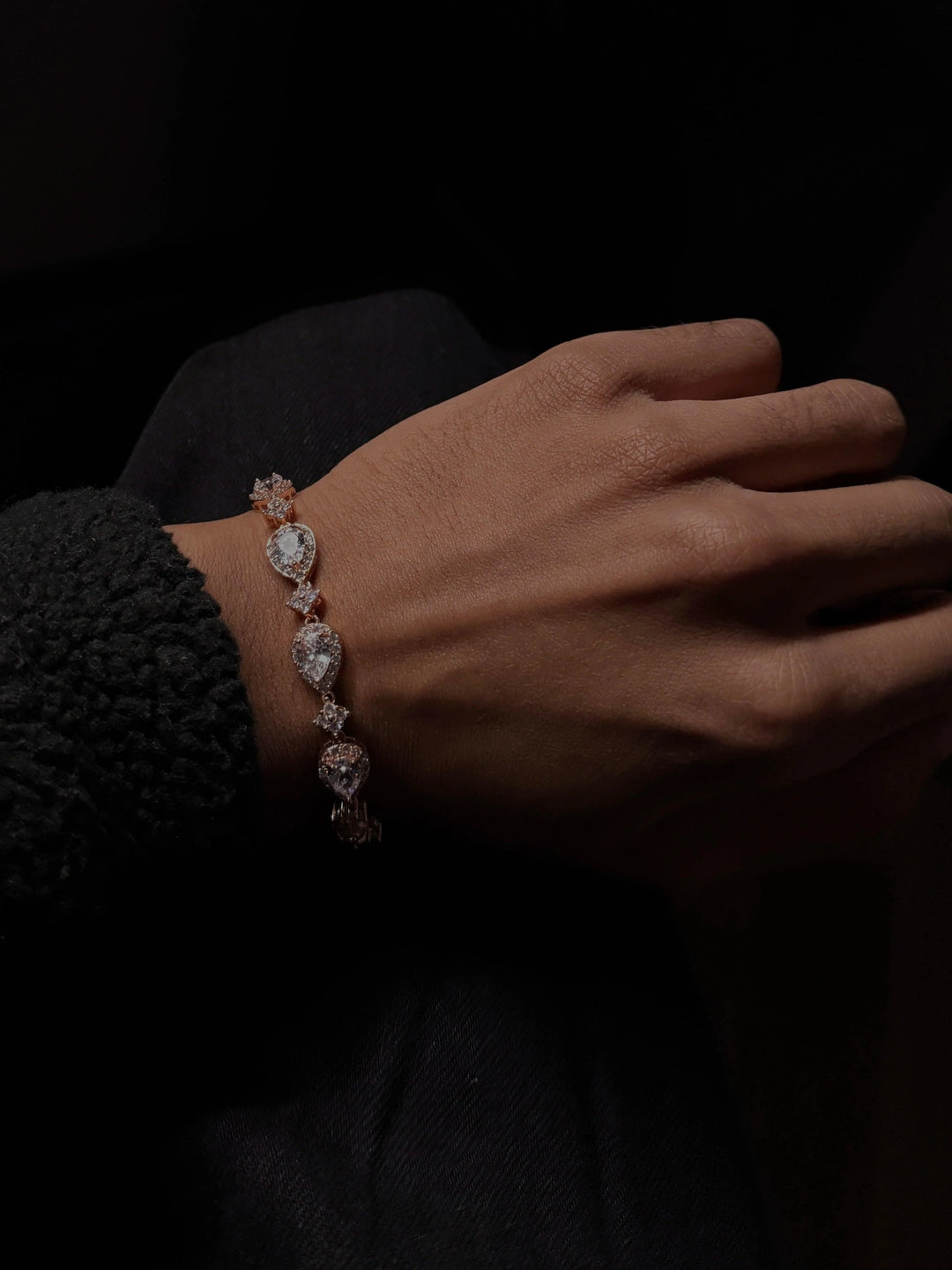Star Drop Bracelet - MyGarments