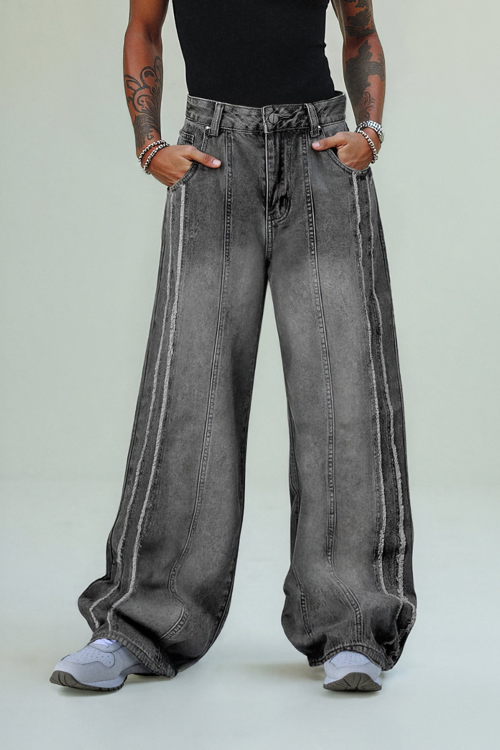 Washed Distressed Raw Edge Baggy Jeans